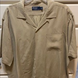 Polo Button down tan